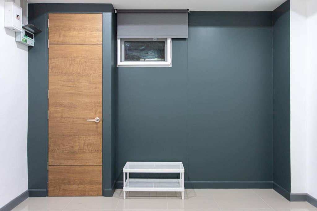 P1 Silom Pan Large Room Full Kitchen Wifi 4-6Pax Bangkok Eksteriør bilde